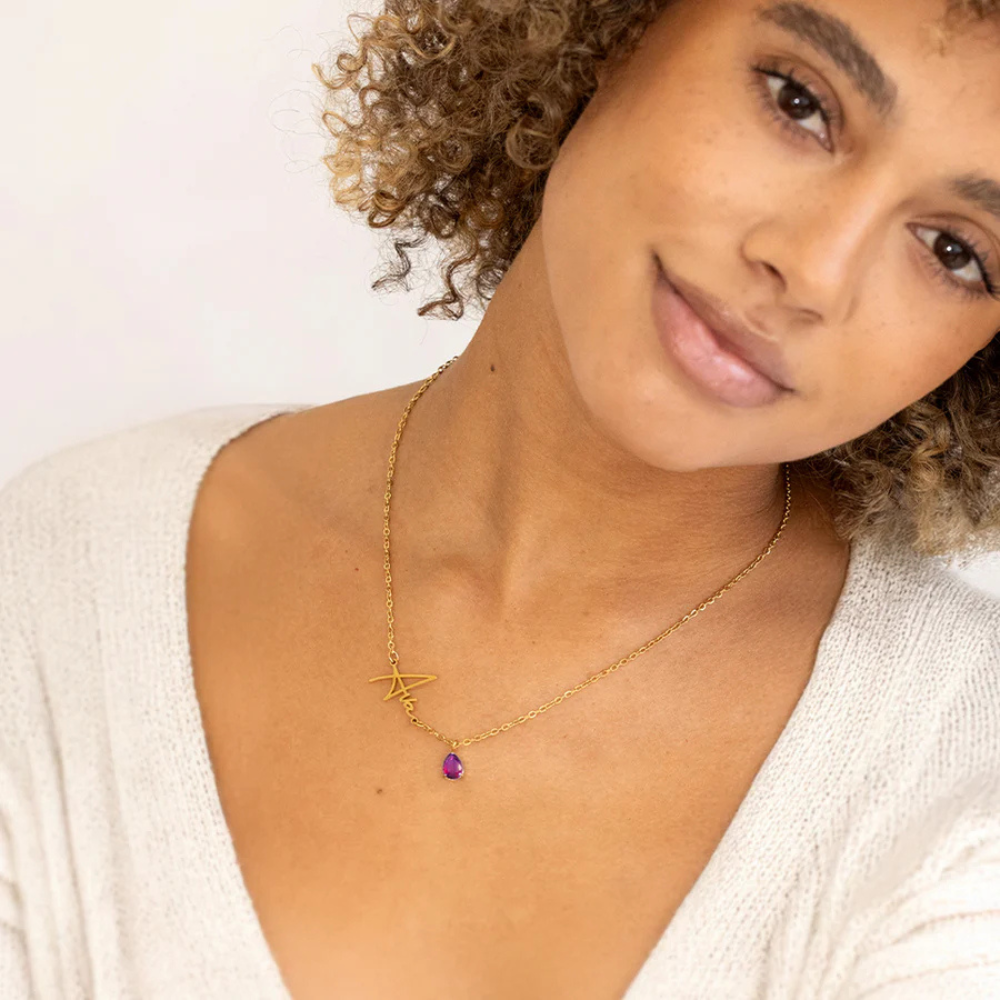 Livia – Zlatna ogrlica s tirkiznim privjeskom