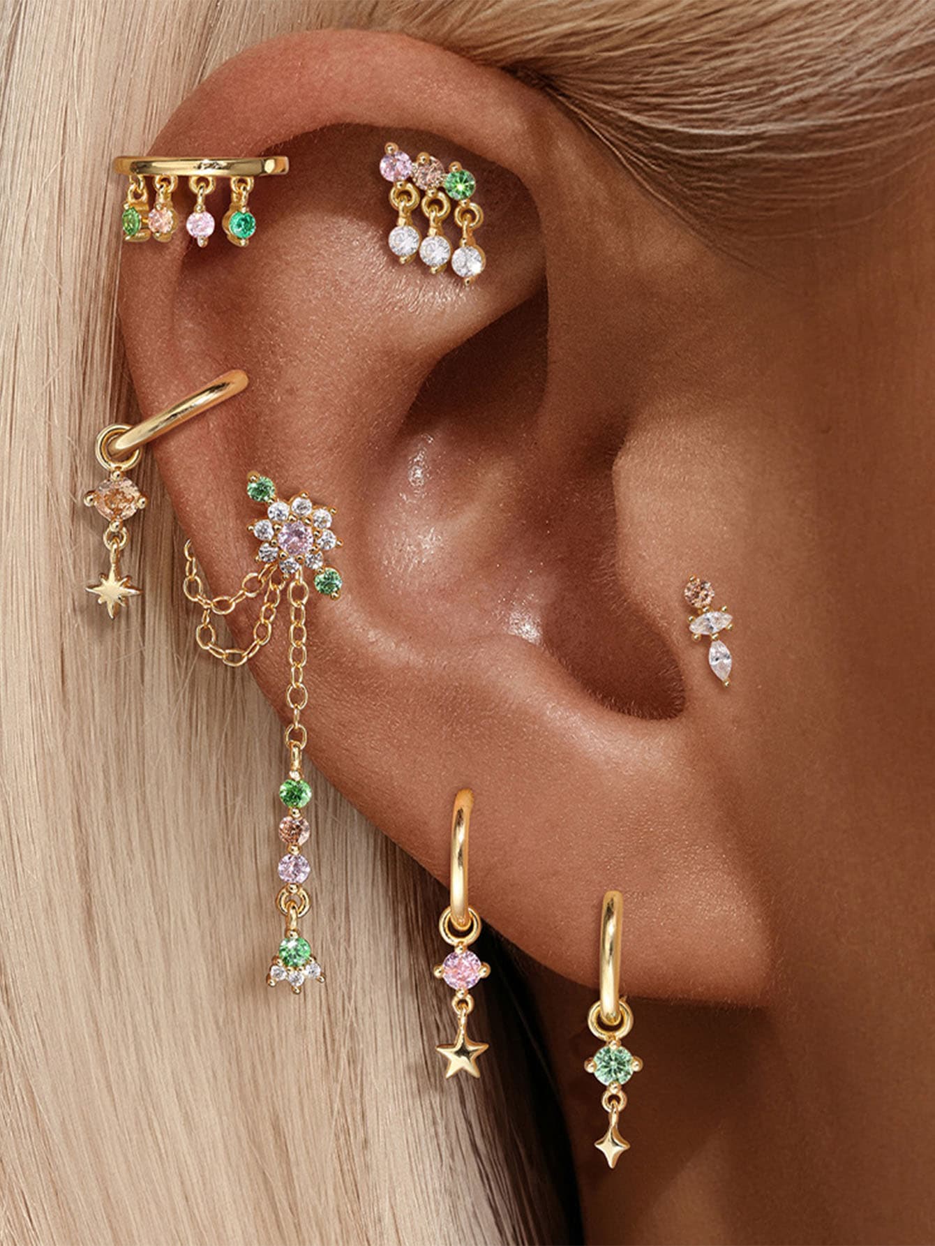 Nina – Male zlatne naušnice s urbanim šarmom