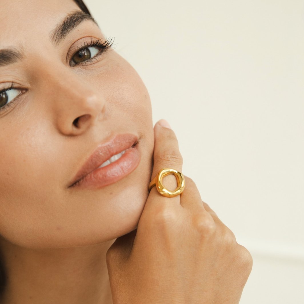 Vina – Lijevani zlatni prsten